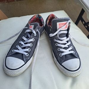 Converse all-star Tennis shoes